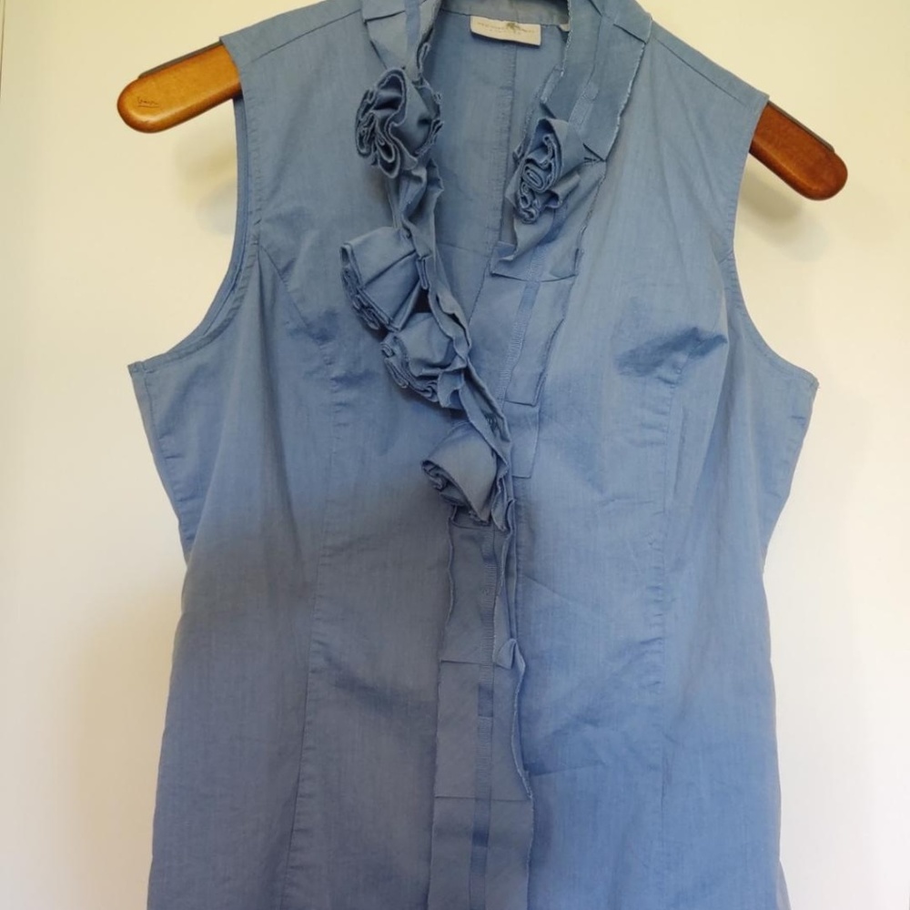 Blue New York and Co Floral Ribbon Sleeveless Top